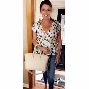 Meet your Posher, Laurel